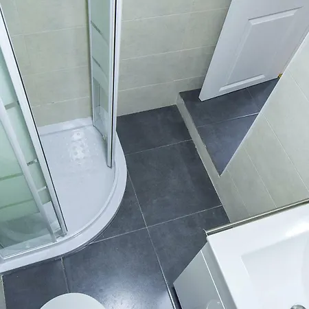 Flowers In Pop House Апартаменты Лиссабон