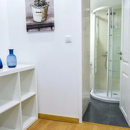 Апартаменты Flowers In Pop House *