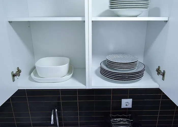 Flowers In Pop House